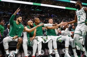 包含欧篮联集结日再迎强敌；波士顿凯尔特人远射贴柱；主帅态度——气氛紧张；训练强度明显提升的词条亚娱电竞官网